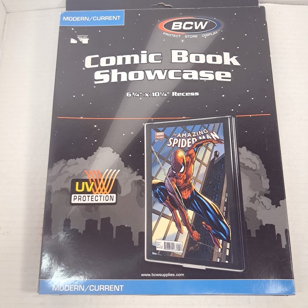 BCW UV Protected Current/Modern Comic Book Showcase Wall Mountable Display frame